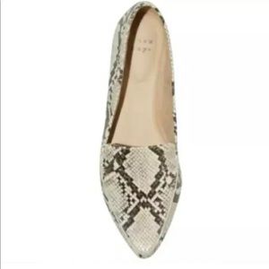 Snakeskin flats